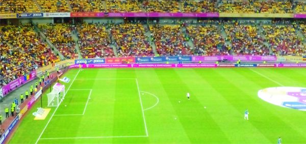 UEFA se opune accesului spectatorilor la meciurile inter-ţări
